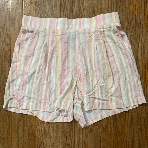 torrid Pants - Torrid Challis Shorts size 0